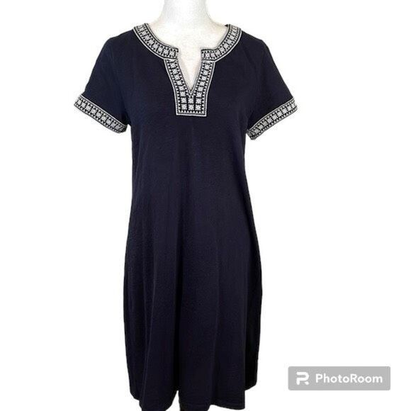 ✨Talbots Cotton Navy & White Embroidered Shift Dress✨ - Picture 3 of 8